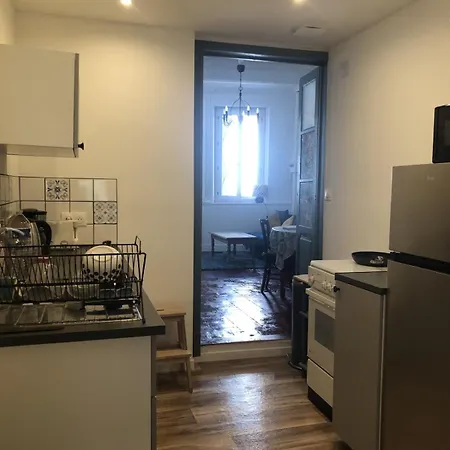 Bright And Spacious *